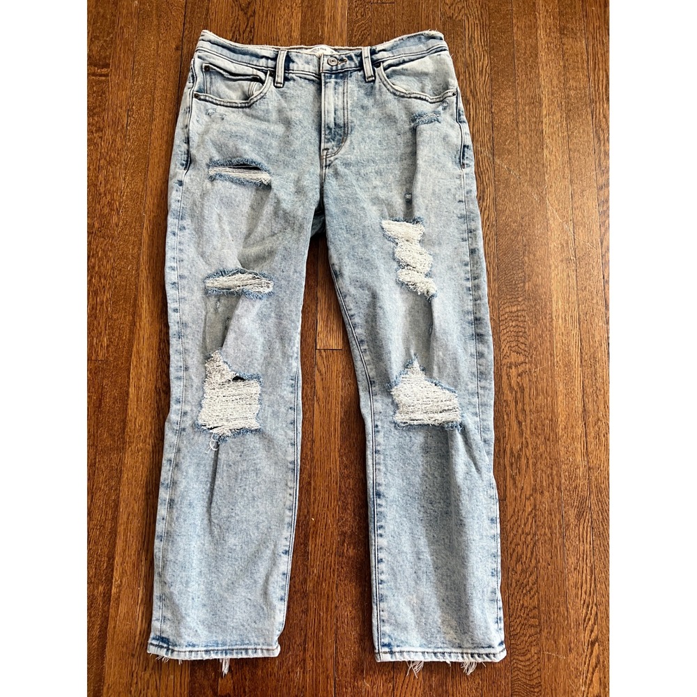 Abercrombie & Fitch The Boyfriend Mid Rise Distressed Acid Wash‎ Jeans 28 6R